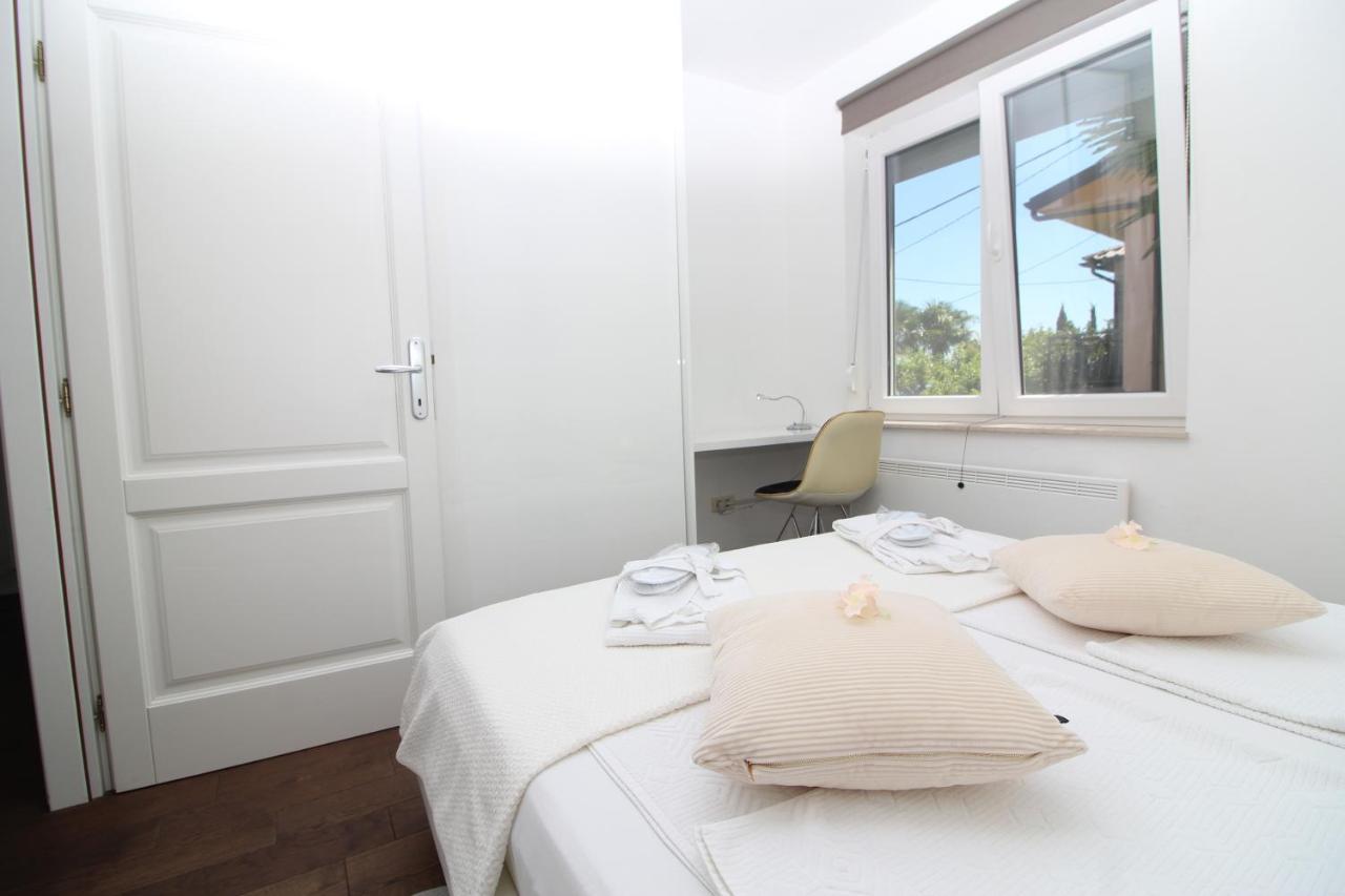 Apartments Seccareccia Opatija Exterior photo