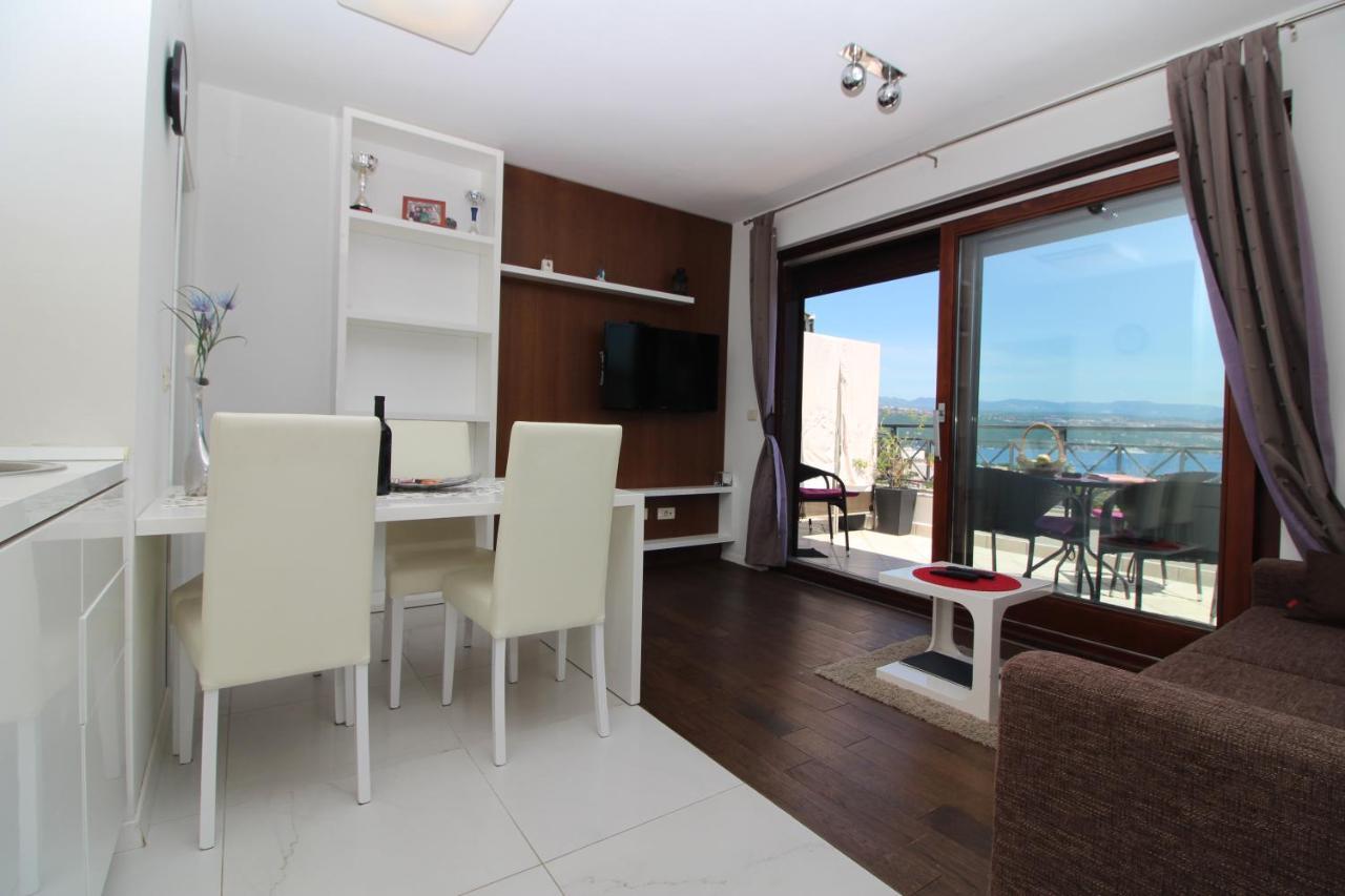 Apartments Seccareccia Opatija Exterior photo