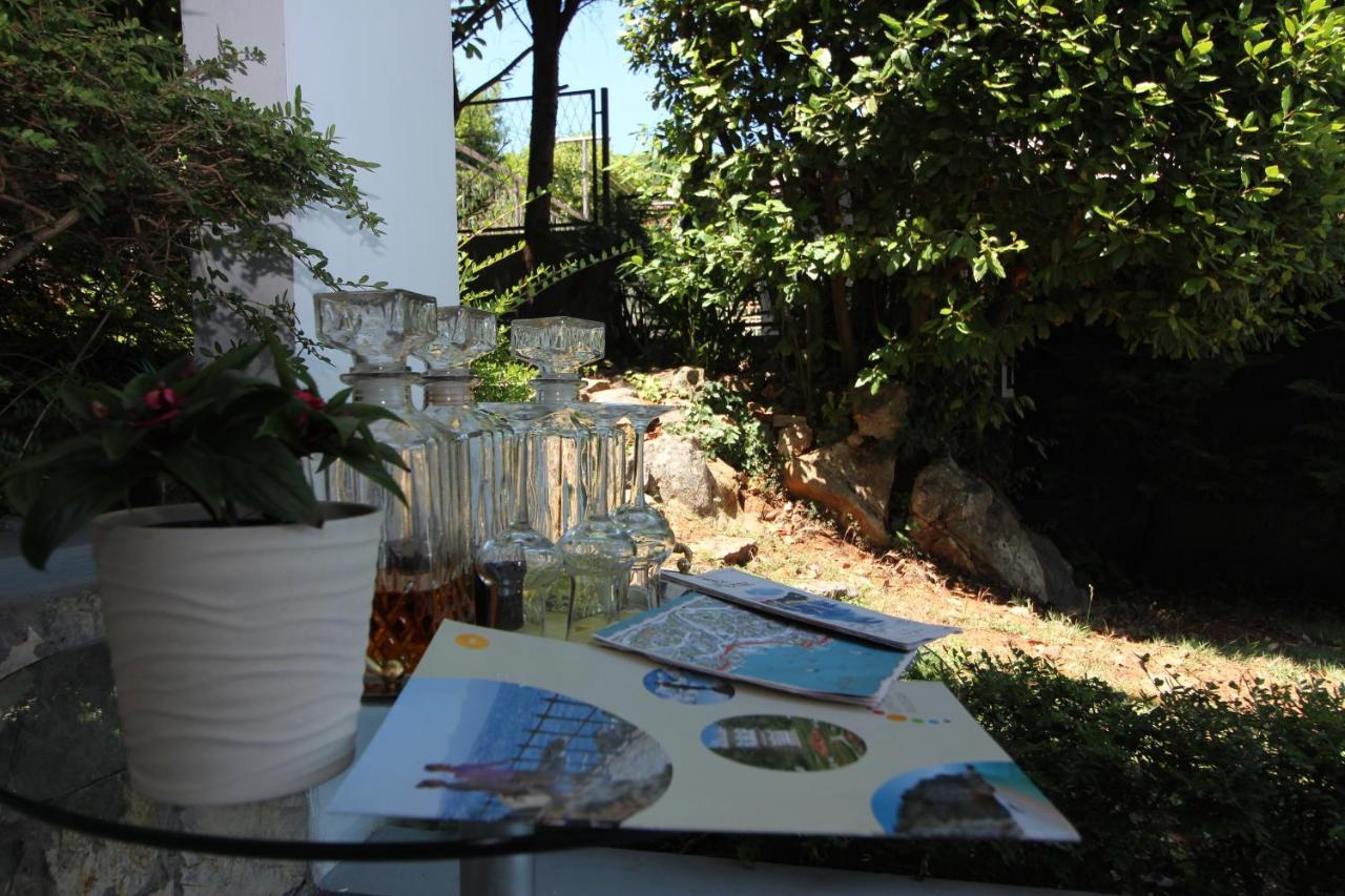 Apartments Seccareccia Opatija Exterior photo