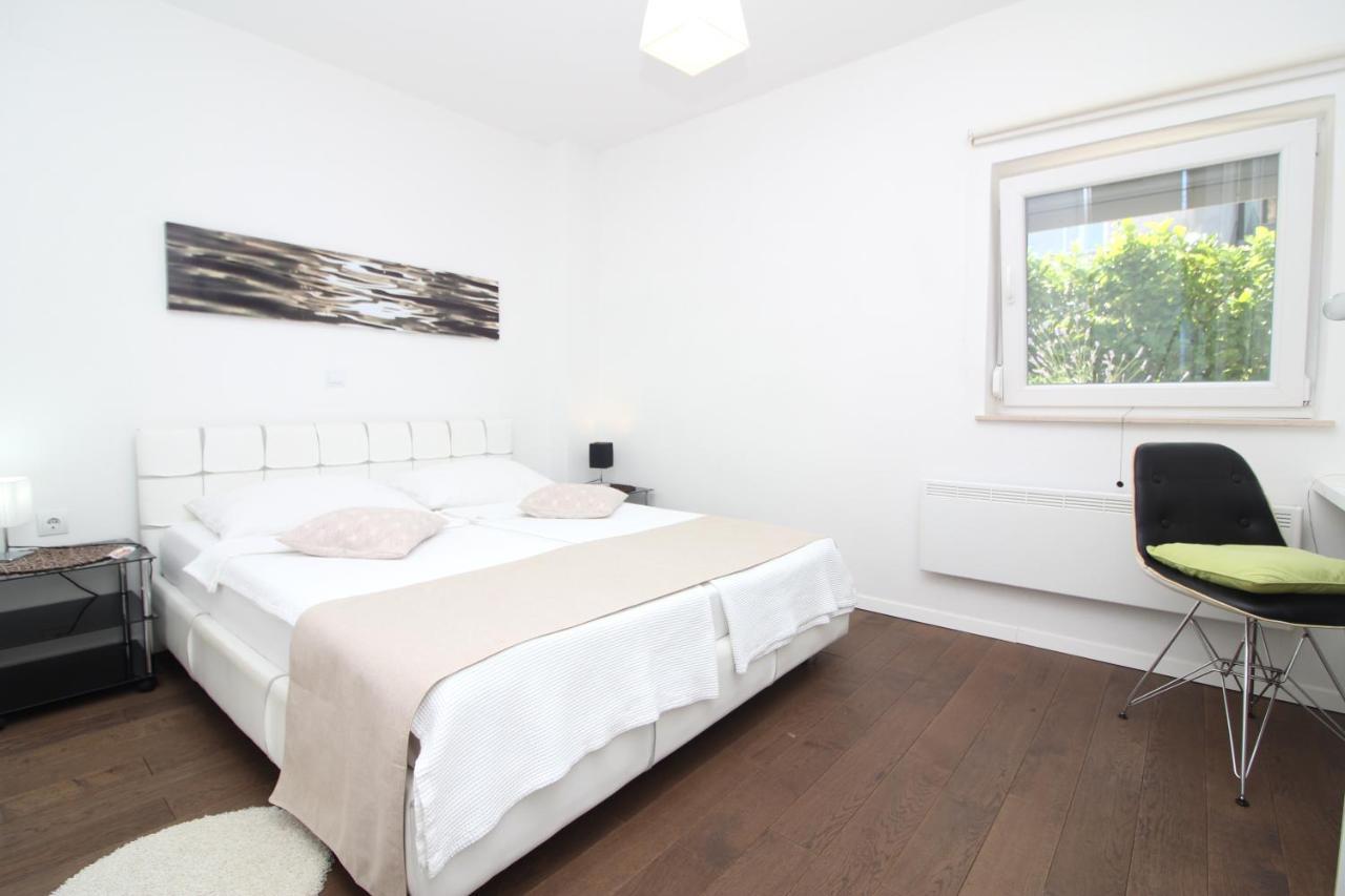 Apartments Seccareccia Opatija Exterior photo
