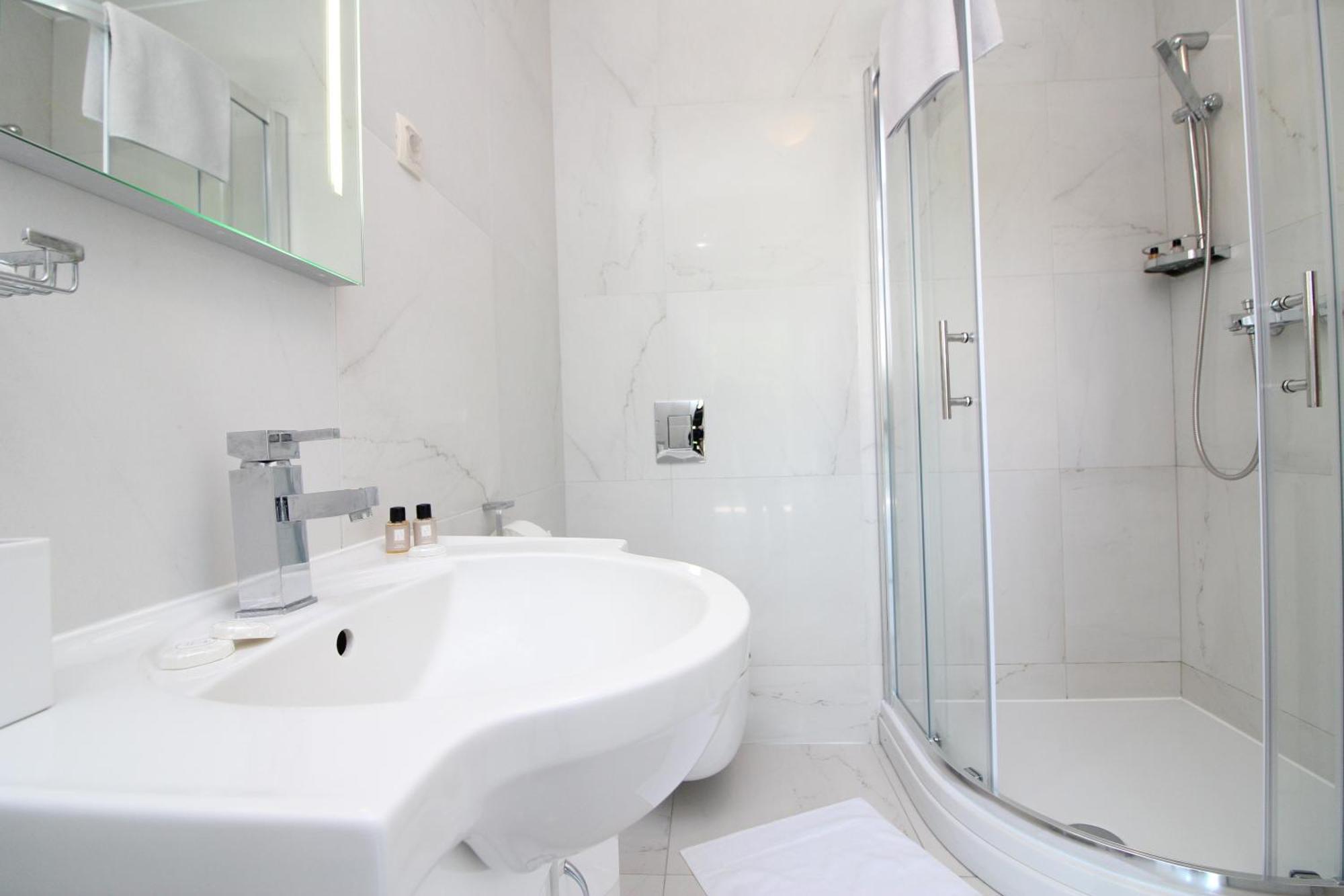 Apartments Seccareccia Opatija Room photo
